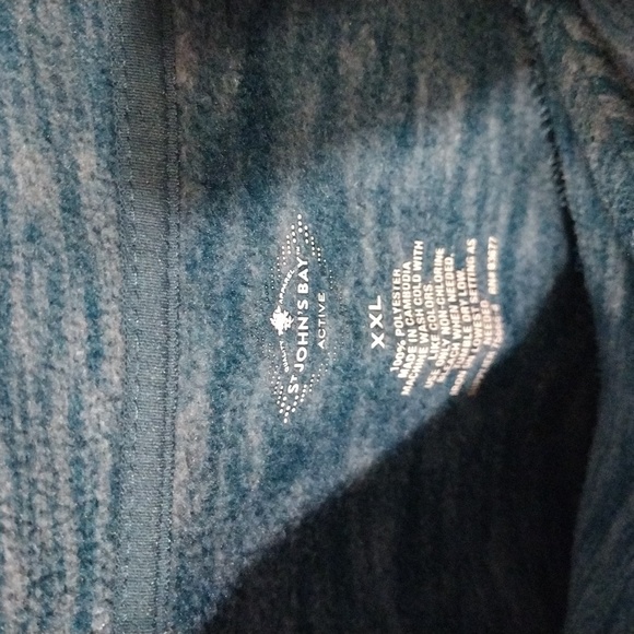 St John's Bay, Comfortable Warm And Cozy women's pull over fleece shirt in XXL - Picture 3 of 9